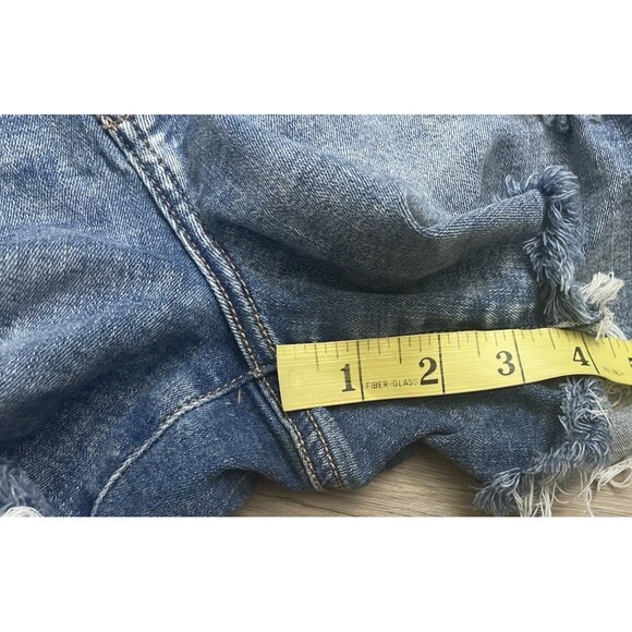 American Eagle Women next level Stretch Distressed Jean denim Shorts 4"  size 0 - Picture 5 of 7